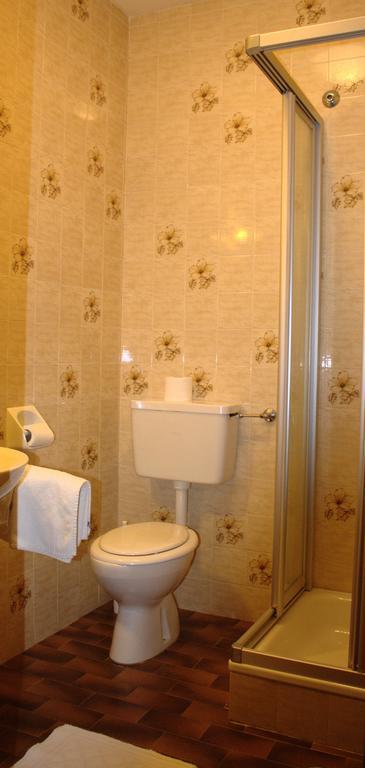 Hotel Bad Bergfall Olang ภายนอก รูปภาพ