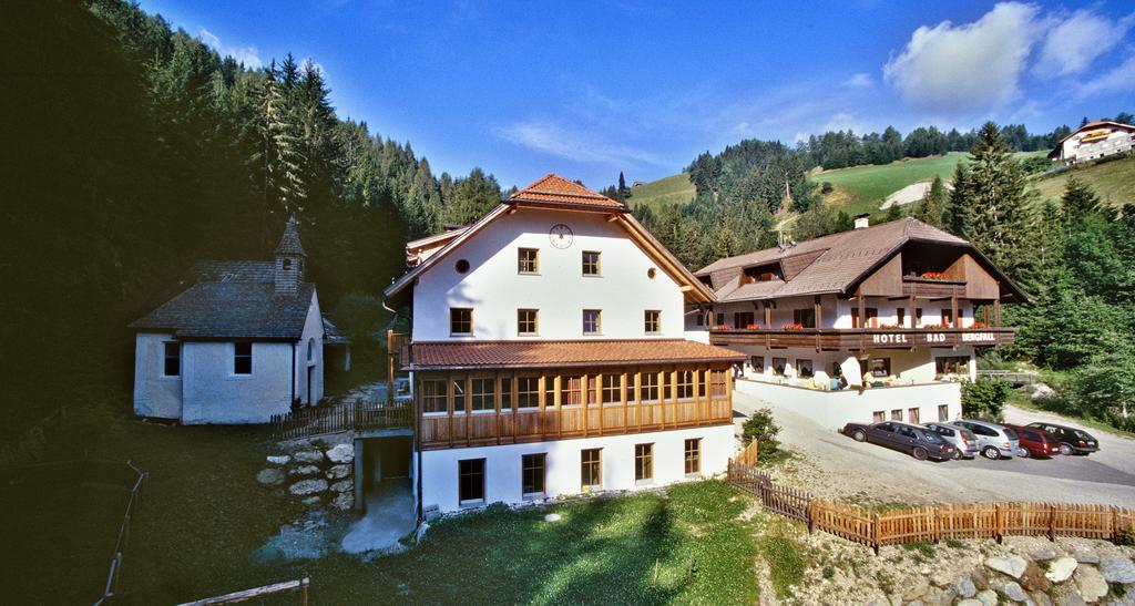 Hotel Bad Bergfall Olang ภายนอก รูปภาพ